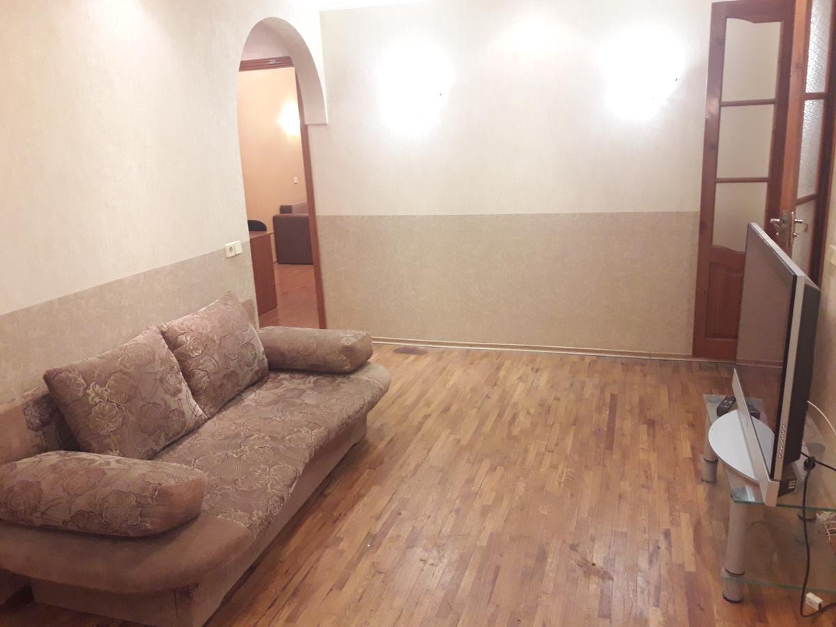 Appartment Near M. 23 Serpnya Charkiw Exterior foto